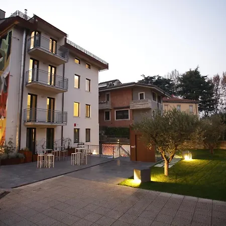 Hostel Stravagante Hostel&rooms *